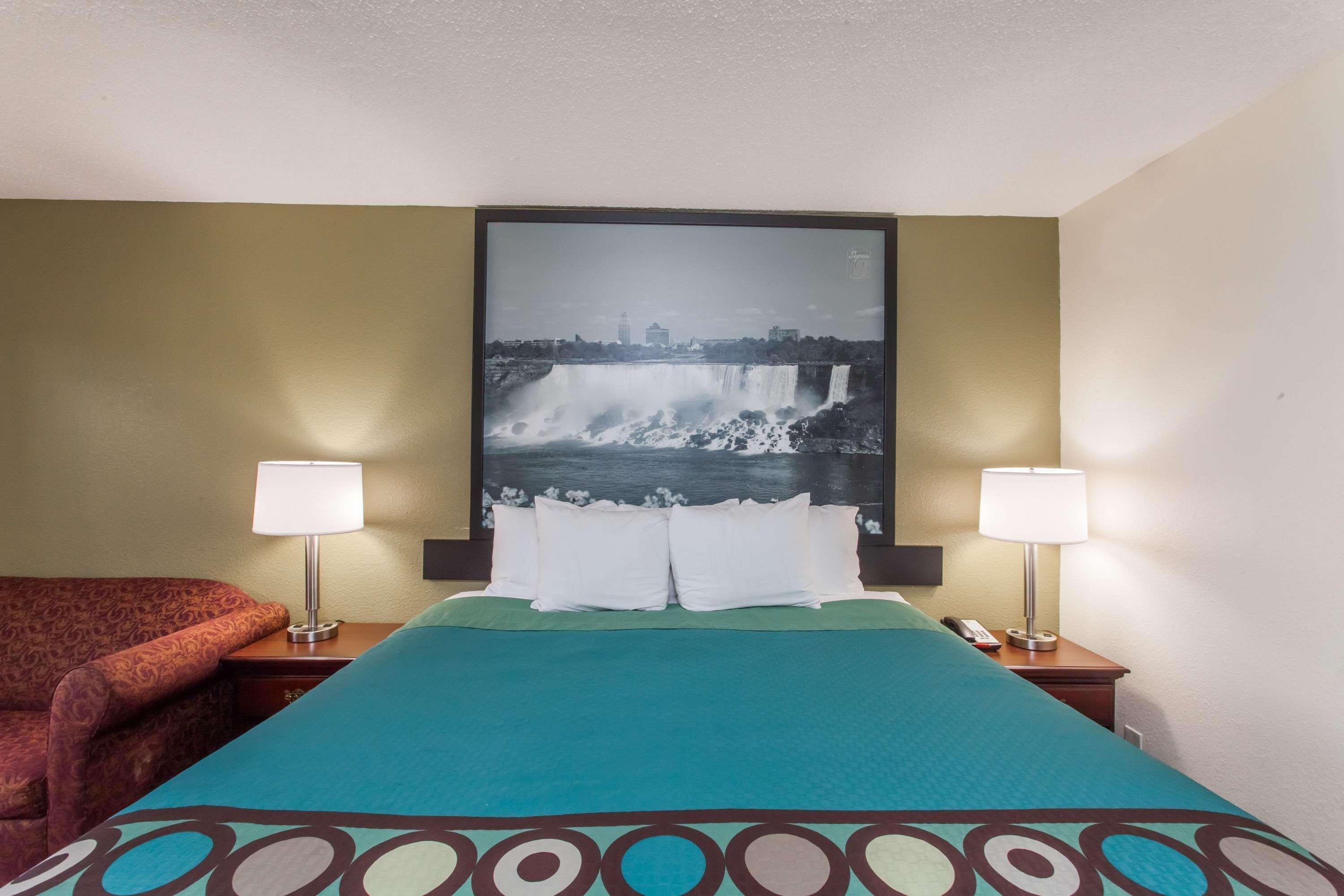 Super 8 by Wyndham Hamburg Hotel Bagian luar foto